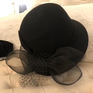 Black and Lace Wool Hat